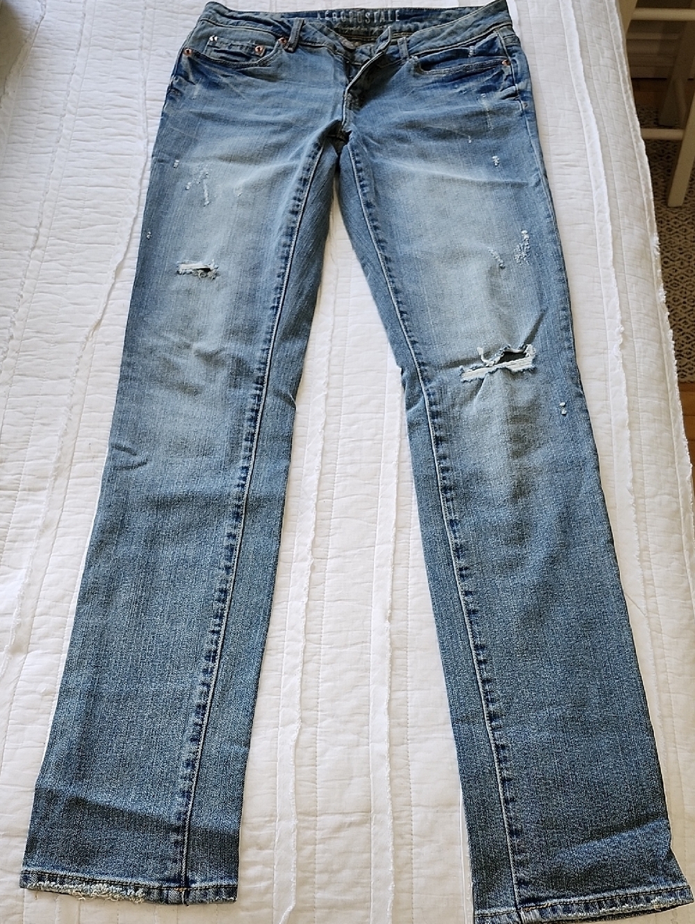Aeropostale Distressed Light Wash Straight Jeans